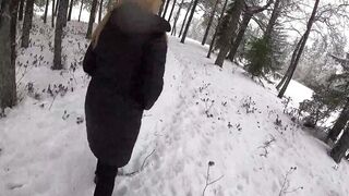 Hottie blonde into the mid of the snow storm