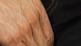 Stiefpapa testet mit mir mamas Sex Toys