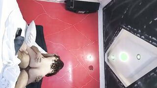 Amiga colombiana follada y grabada en un hotel