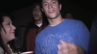 Skank blows college dick inside Bae bath sex party