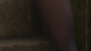 Der Aussichtsturm Milf macht es sich Outdoors