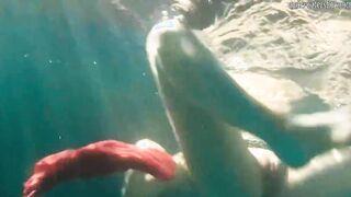 Real life mermaid Rusalka babe Cutie underwater