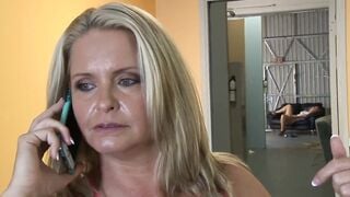 cougar and younger 19 yo women