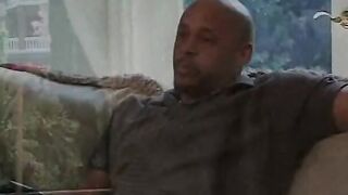 Beauty ebony maid spreads her legs and gets her twat licked