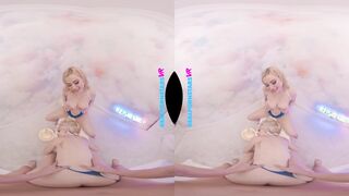 Jazlyn Ray, Blake Blossom and their long natural breasts