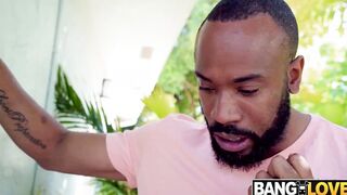 Sex Toy Cutie Evelyn Payne Wants Cock