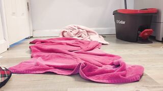 After Shower Facial With Dixie Delight