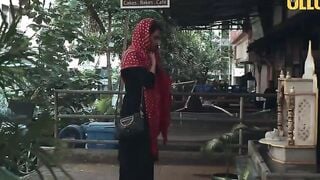 Nancy Beautiful Housewife Hindi Ullu Web Series Episode 1