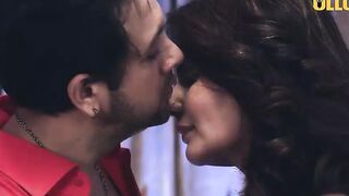 Nancy Beautiful Housewife Hindi Ullu Web Series Episode 1
