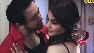 Nancy Beautiful Housewife Hindi Ullu Web Series Episode 1