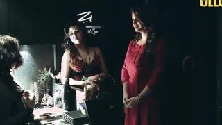 Nancy Beautiful Housewife Hindi Ullu Web Series Episode 2