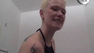 BONDAGE Schlampe Solo Masturbation extrem Orgasm