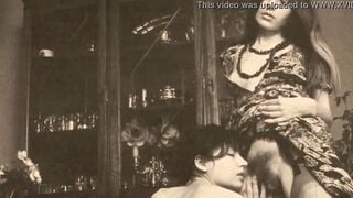 Home Alone, Retro Taboo Family
