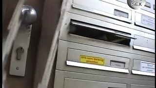 Sie testet den neuen Toy doch bevorzugt einen Schwanz