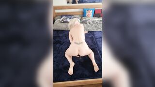 Huge ebony sex toy solo