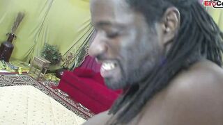 Curvy african thot gets the huge ebony penis during african sex and an booty creampie
