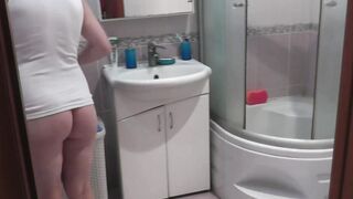 What does ex-wife when hubby is away? Goddess mommy Milf Frina her typical 1 day. Treason. Sex. Nude at home. Whore ex-wife Bimbo. Cuckold. Bushy vagina. Natural breasts Milf. Shower cabin. Toilet. Private porn