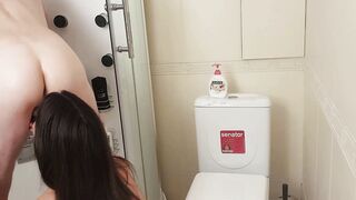 I licked that photographer's butt again! I don't know why I did it again!