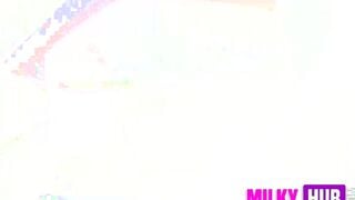 Stepson takes advantage of the situation to make his lusty stepmother yummy because his father has sexually neglected her