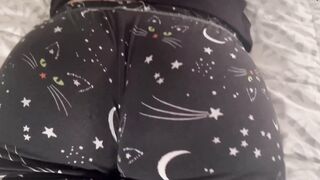 Big Butt Wedgie Slapping And Clapping cougar