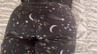 Big Butt Wedgie Slapping And Clapping cougar