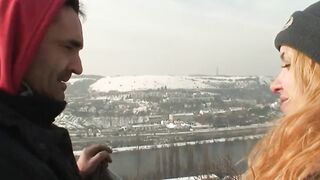 They are so vulgar that they have sex into the snow shamelessly