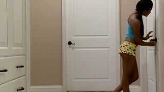 Brazzers - 18 Yo Like It Long - OMG Your Penis Is So Long OMG sex tape starring Ruby Rayes and Johnny Sins