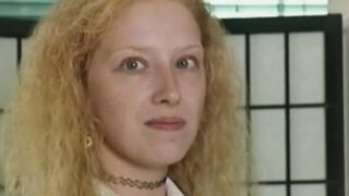 Blondes Barely Legal macht fuer Geld