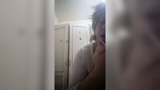 I LOVE sucking off