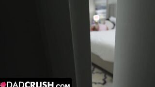 Vulgar Older Papa Offer His Inexperienced 18 Step Daughter A Sex Lesson How To Please A