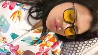MY STEPMOM WAKES UP WITH A DICK INTO HER MOUTH! 4k MAMICOLOMBIANA