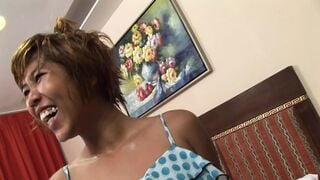 sex tourist adventures inside thailand - thai hooker boned by farang
