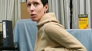 Short Hair 18 year old fisting herself