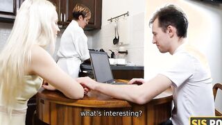 SISPORN. Dinner ends for bro and his blond stepsis with quickie inside bedroom