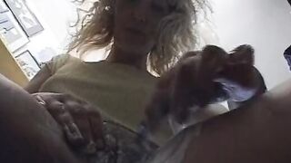 Blonde 18 inside her first Pornmovie from 1998