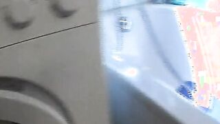 Blonde im Bad gefilmt schoene Rasur der Fotze