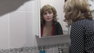 When hubby is away Bae MILF Mom Frina called next door repair electric kettle. Next Door made repairs then put Frina doggy style plowed her vagina and cummed sperm on legs inside tights. Hubby installed camera at home.