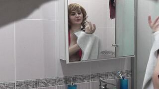 When hubby is away Bae MILF Mom Frina called next door repair electric kettle. Next Door made repairs then put Frina doggy style plowed her vagina and cummed sperm on legs inside tights. Hubby installed camera at home.