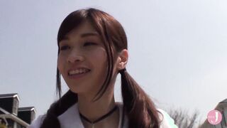 A young sluts with a young face makes her naughty butt pre-prepared and embarrassedly cycling [bunc-002]