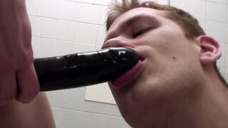 ich stecke meinem freund den sex toy into den arsch