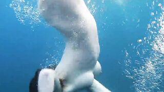 Aneta is a wonderful long breasts hot underwater