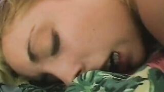 Hottie you ponytails loves to suck a penis and then gets her sperm in her