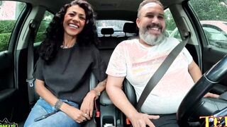 After 20 years, this Minas Gerais woman returns to Brazil and gets on the rides with the GPs on Av Indianópolis - Manuela Pimenta
