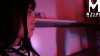 [Domestic] Madou Media Works/MMZ023-Cultivating Desires inside the Forbidden Room 001/Free to see
