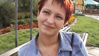 Tief into das junge Foetzchen