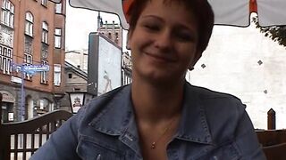 Tief into das junge Foetzchen