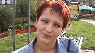 Tief into das junge Foetzchen