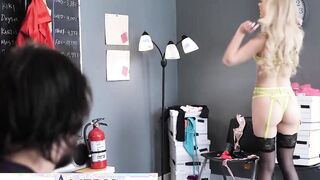 Bubble ass dancer dances all over boss's son's cock