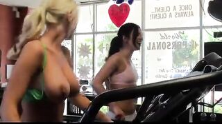 Molly Cavalli & Alyssa got down at the gym