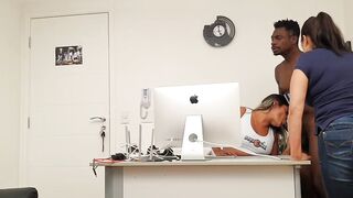 I let my wifey be skinned by the porn model the tripod Higor Negrao